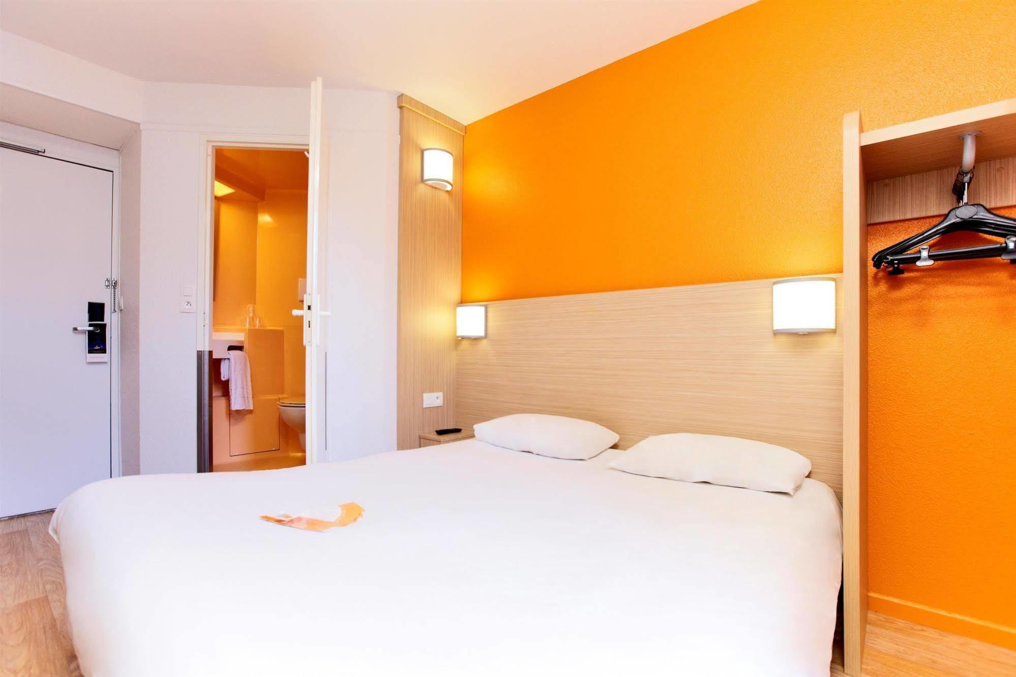 Premiere Classe Reims Sud - Bezannes Экстерьер фото